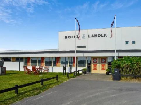 "Guder" - 500m from the Sea