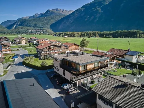 Myalps Jordans Lodge - parking