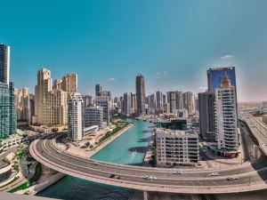 Luxurious Apartments Dubai Marina Views