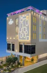 Hotel Vivera Grande Hotels near Shri Kaaliyamman Temple