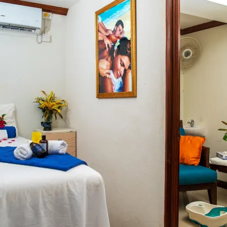 Dover Beach Hotel