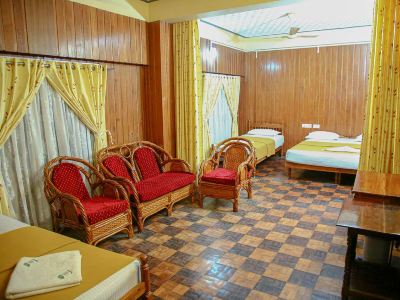 Lake Palace Family Resort Kumarakom