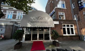 Budget Trianon Hotel