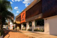 Hotel St. George Hôtels à : Celaya