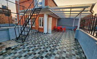 Nyadha House Bed & Breakfast