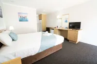 Hospitality Esperance, SureStay Collection by Best Western Hotel dekat Twilight Beach