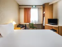 B&B Hotel Niort Sud Venise Verte Hotels in Liez