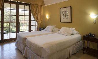 Hotel y Cabañas Huallilemu Sur- Caja Los Andes