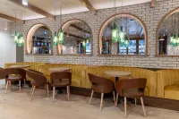 Hotel Canoe & Suites