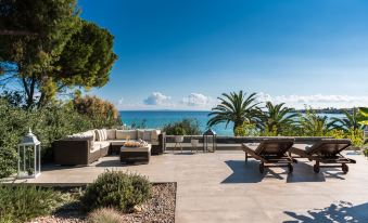Calypso Villas