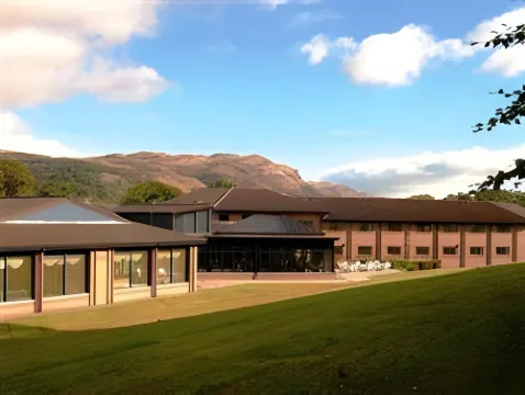 Stirling Court Hotel