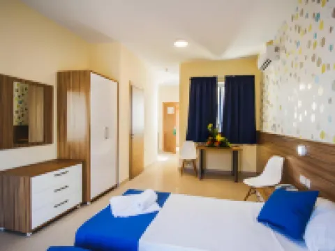 Blubay Apartments by ST Hotels Hoteles en Gżira