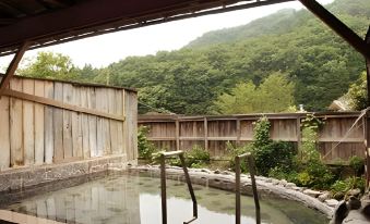 Kinugawa Niouson Plaza