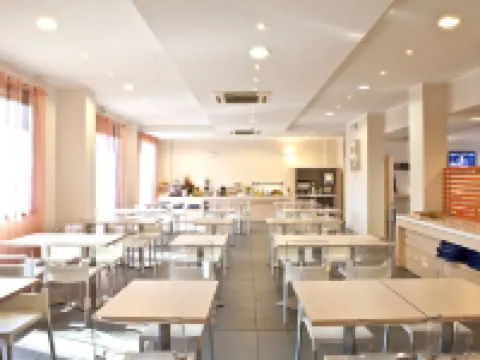 Holiday Inn Express 瑞吉歐.艾米里亞 瑞吉歐.艾米里亞酒店