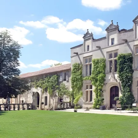 Chateau de Maumont