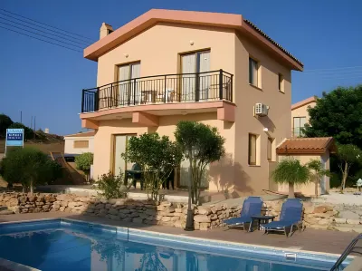 Kapsalia Holiday Villas Hotels near Barefoot Designs