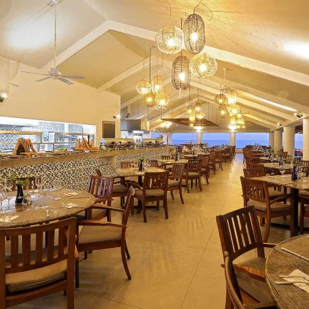 Emporio Ixtapa - with Optional All Inclusive