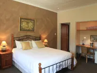 Loerie Guest Lodge Các khách sạn ở George