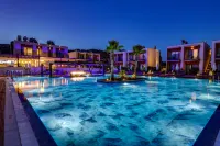 Celeste Bella Luxury Hotel & Spa - Pools