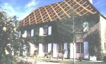 Le Petit Manoir des Bruyères