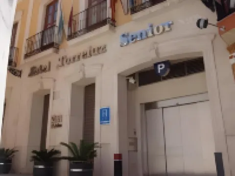 Crisol Almería Hotels near Almeria