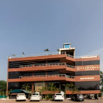 Hotel Padmawati Grand