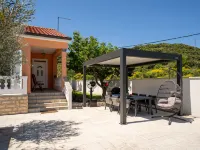 Happy Home Rab