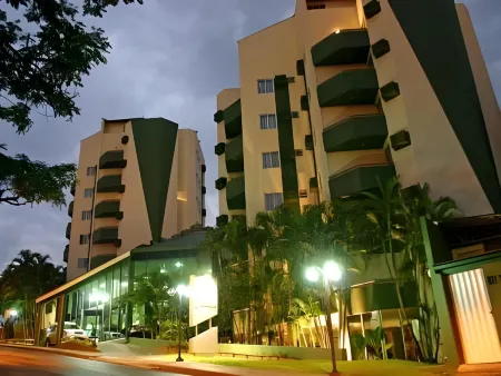 Hotel Portinari Centro Отели рядом с достопримечательностью «Igreja São Paulo Apóstolo»