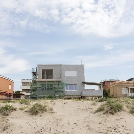 Rome's Beach House 1