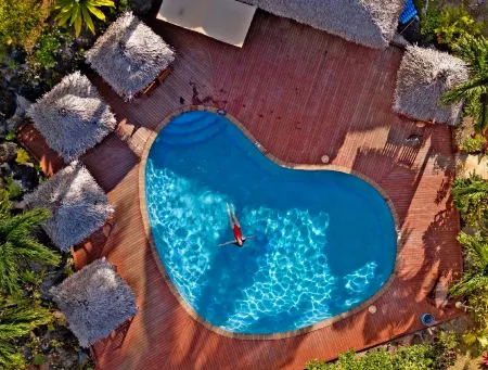 Etu Moana Boutique Beach Villas - Adults Only