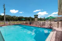 Quality Inn Little Creek - Pools