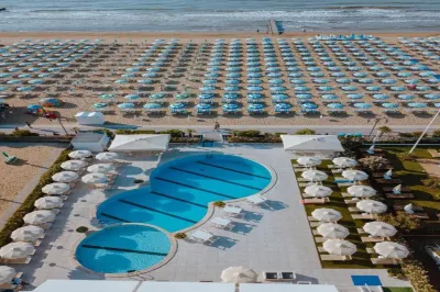 Hotel Galassia Suites & Spa Hotels in der Nähe von Capannina Beach