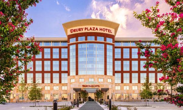 Drury Plaza Hotel Dallas Arlington