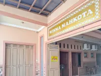 RedDoorz Syariah Near Exit Toll Pekalongan 2 فنادق في Batang
