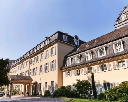 Steigenberger Icon Grandhotel & Spa Petersberg Hotéis em Konigswinter