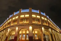 La Villa Suites Hotel