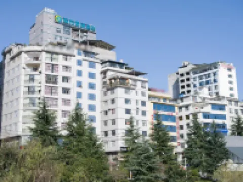 City Comfort Innホテル（利川鉄道駅） 利川のホテル