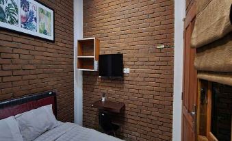 Hotel O D Kost in Kandri Semarang