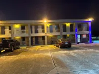 Howards Inn Motel Hotels near Prairie Acadian Cultural Center