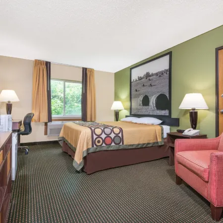 Super 8 by Wyndham Olney