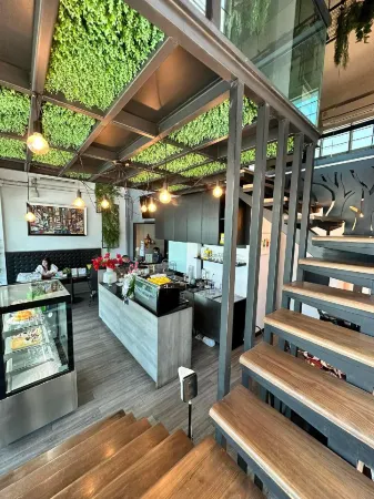 Campagne Hotel and Residence Отели рядом с достопримечательностью «Университет Рангсит»