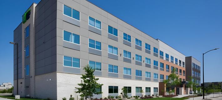 Holiday Inn Express & Suites DES MOINES DOWNTOWN by IHG Hotels in Des Moines