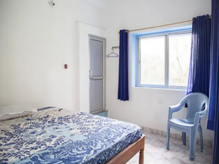 Tara Guest House Отели рядом с достопримечательностью «Statue of Buddha in Bodhgaya»