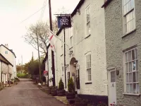 The Old Inn Hotel a Tatworth and Forton