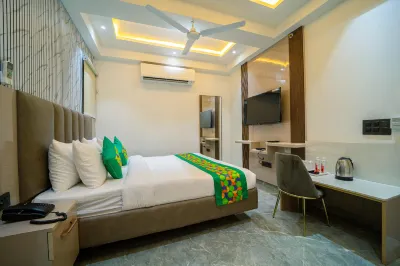 트리보 젬스톤 센트럴 델리 호텔