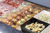 Comfort Hotel Evreux - breakfast