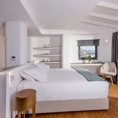 إراكليون هوتل Hotels near نافورة موروسيني