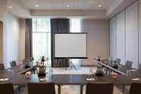 SpringHill Suites Orlando at Millenia - Pet friendly