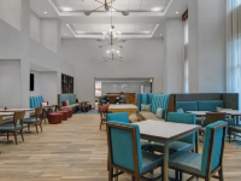 Hampton Inn & Suites by Hilton Farmers Branch Dallas Hotels near Zero Gravity Amusement Park
