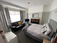 Crumlin Road Town House - 2 étoiles